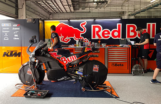 Red Bull Racing KTM with IASUS Concepts